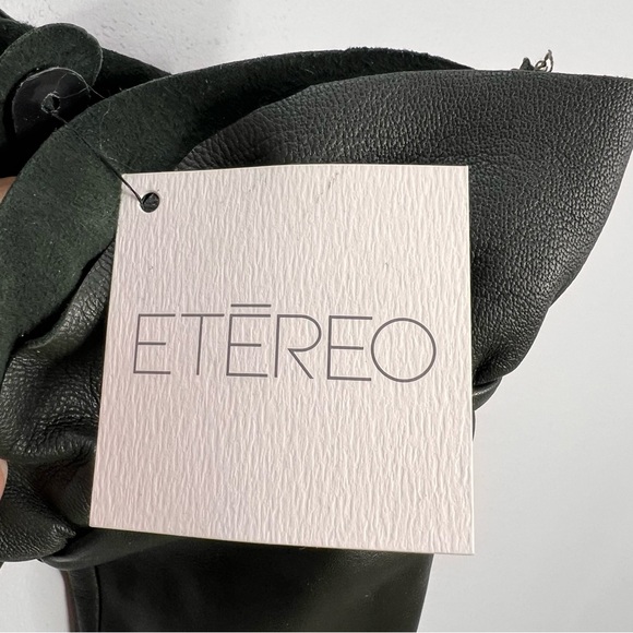 NWT Etereo dark green genuine leather fleece lined old money ruffle gloves 6.5 - Picture 9 of 11